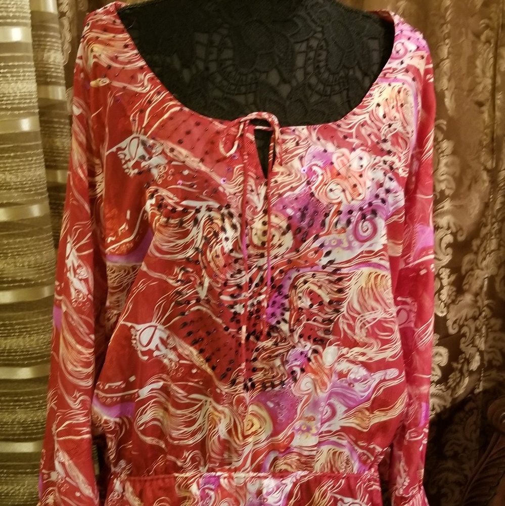 Bcbgmaxazria tunic top